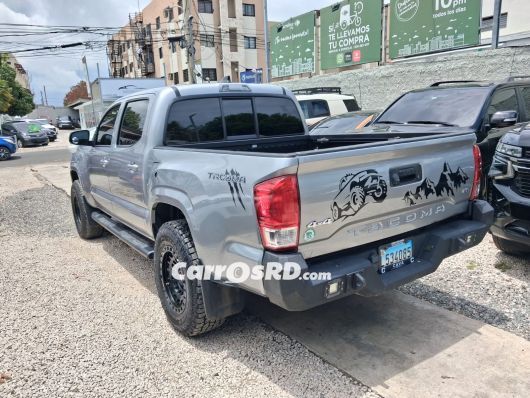 Toyota Tacoma Camioneta en venta