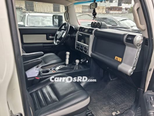 Toyota FJ Cruiser Jeepeta en venta
