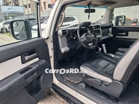 Toyota FJ Cruiser Jeepeta en venta
