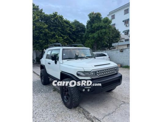 Toyota FJ Cruiser Jeepeta en venta