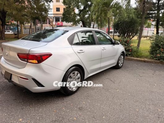 Kia Rio Carros en venta