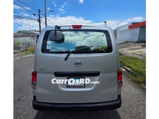 Nissan NV Minivan en venta