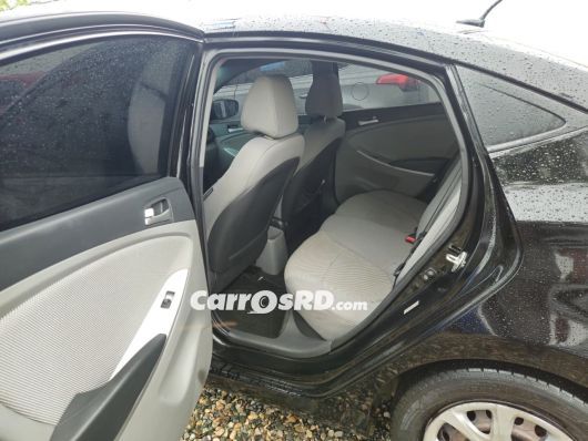 Hyundai Accent Carros en venta