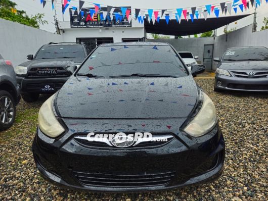 Hyundai Accent Carros en venta