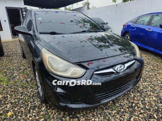 Hyundai Accent Carros en venta