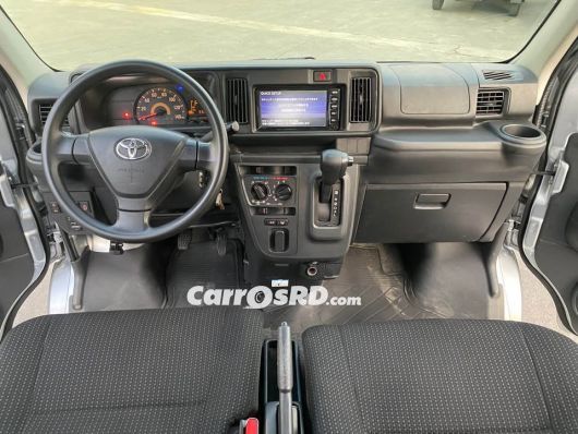 Toyota Pixis Minivan en venta