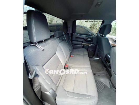 Chevrolet Silverado Camioneta en venta