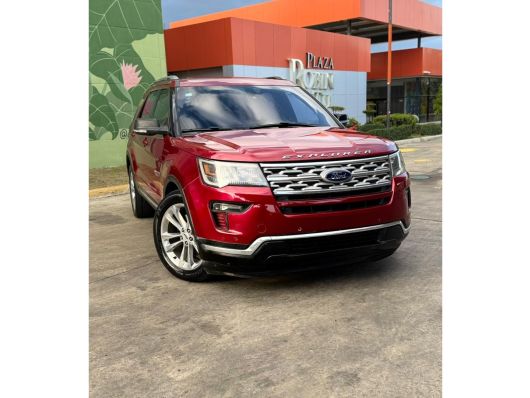 Ford Explorer XLT en venta