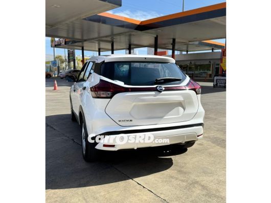Nissan Kicks Hatchback en venta