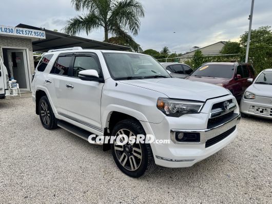 Toyota 4Runner Jeepeta en venta