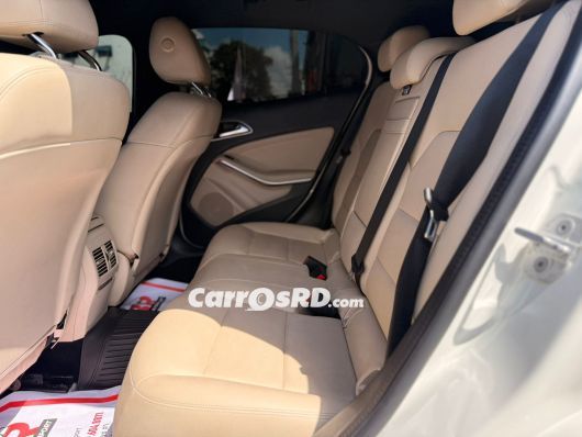 Mercedes-Benz Clase GLA Jeepeta en venta