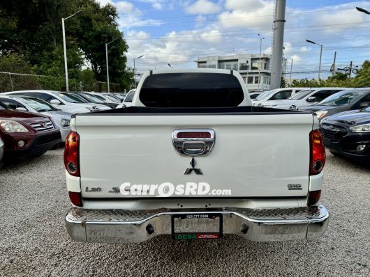 Mitsubishi L200 Camioneta en venta