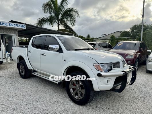 Mitsubishi L200 Camioneta en venta