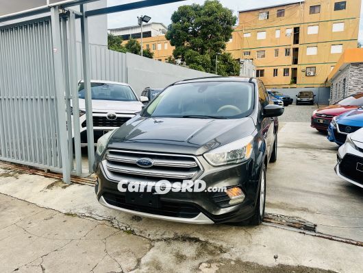 Ford Escape Jeepeta en venta
