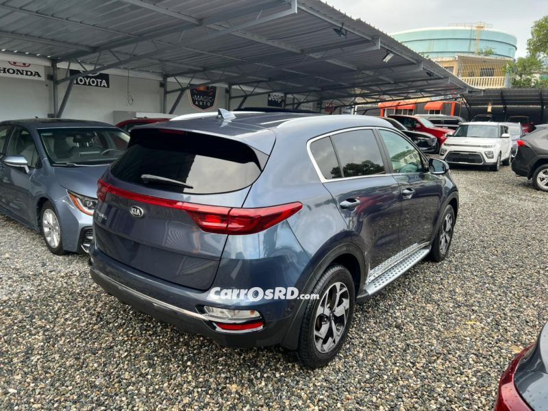 Kia