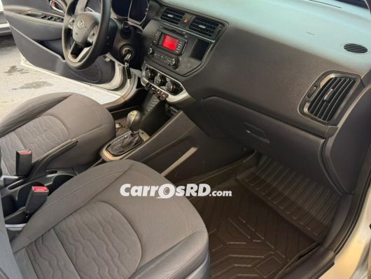 Kia Rio Carros en venta