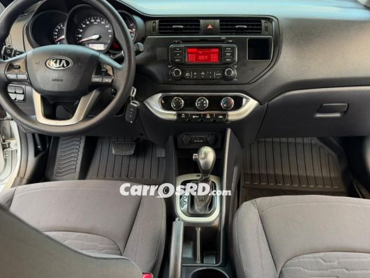 Kia Rio Carros en venta
