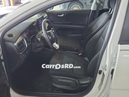 Kia Rio Carros en venta