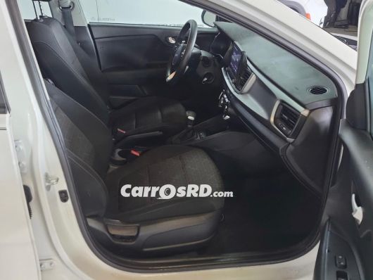Kia Rio Carros en venta