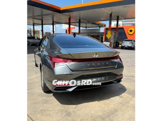 Hyundai Avante Carros en venta