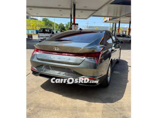 Hyundai Avante Carros en venta