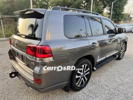 Toyota Land Cruiser Jeepeta en venta