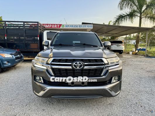 Toyota Land Cruiser Jeepeta en venta