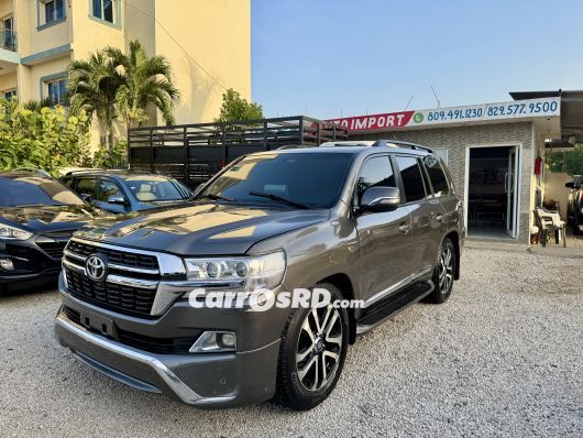 Toyota Land Cruiser Jeepeta en venta