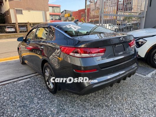 Kia Optima Carros en venta