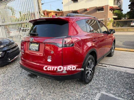 Toyota RAV4 Jeepeta en venta