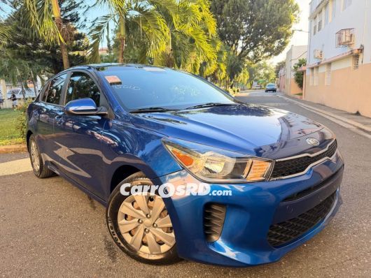 Kia Rio Carros en venta