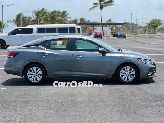 Nissan Sentra Carros en venta