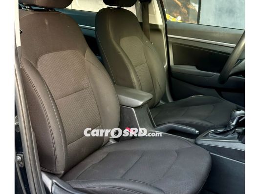 Hyundai Elantra Carros en venta