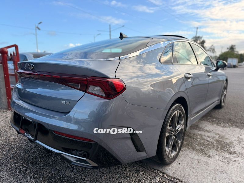 Kia