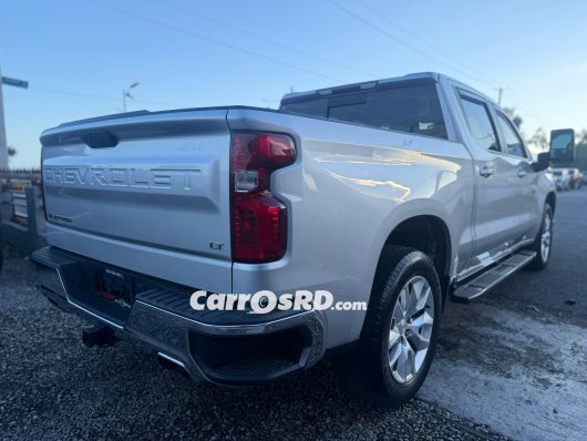 Chevrolet Silverado Camioneta en venta
