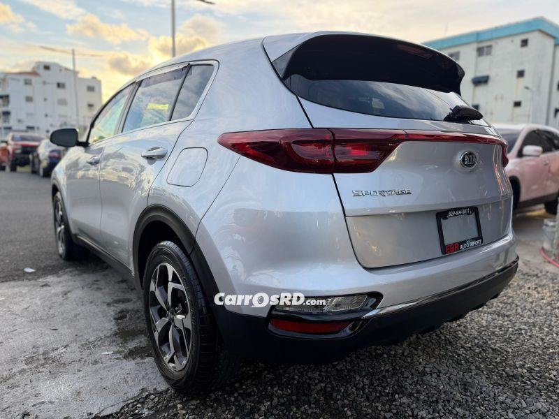 Kia