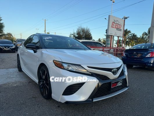 Toyota Camry Carros en venta