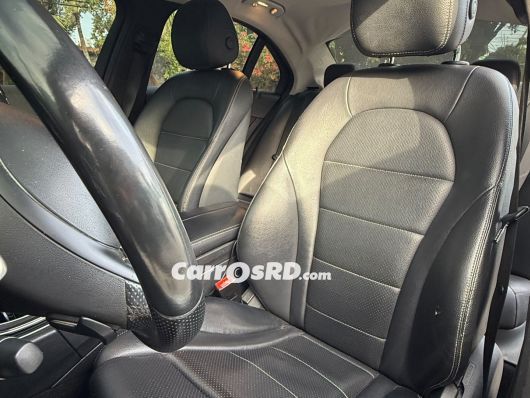 Mercedes-Benz Clase C Carros en venta