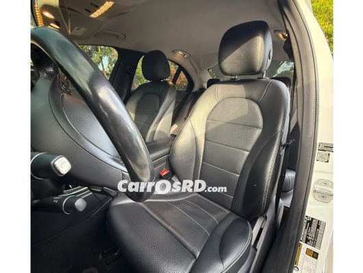 Mercedes-Benz Clase C Carros en venta