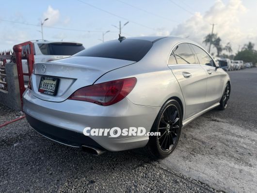 Mercedes-Benz Clase CLA Carros en venta