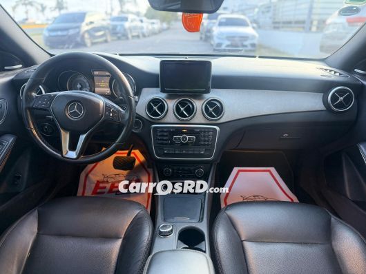 Mercedes-Benz Clase CLA Carros en venta