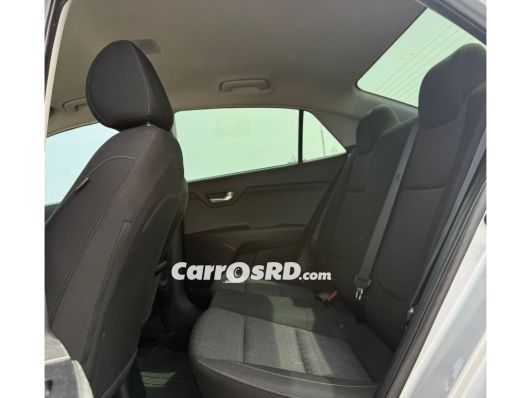 Kia Rio Jeepeta en venta