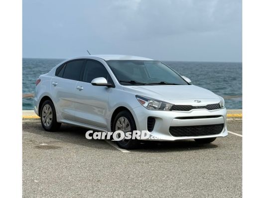 Kia Rio Jeepeta en venta