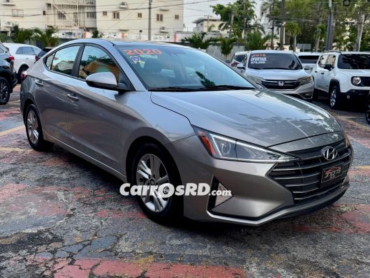 Hyundai Elantra Carros en venta