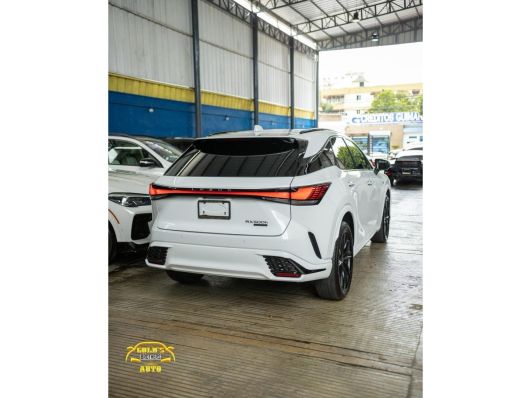 Lexus