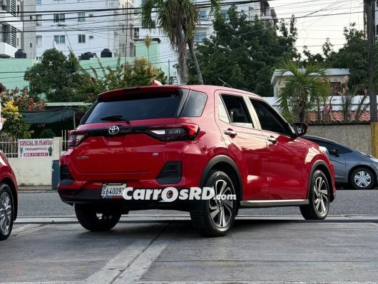 Toyota Raize Jeepeta en venta