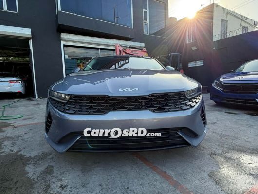 Kia K5 Carros en venta