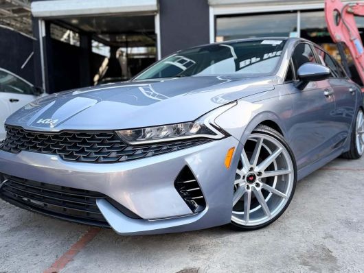 Kia