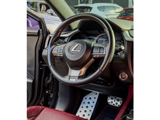 Lexus