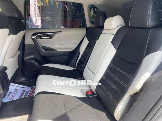 Toyota RAV4 Jeepeta en venta